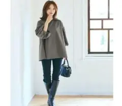 コカ coca 袖バルーンAラインブラウス　カーキ色