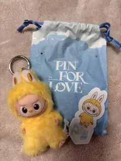 LABUBU ラブブ　ステッカー付き