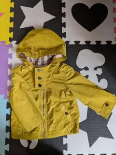 お値下げしました❢ BURBERRY イエロージャケット フード付きのサムネイル