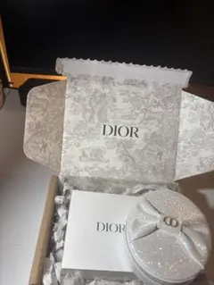 Diorディオール ノベルティ　リボン　アクセサリーケース