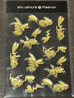 「シュウ ウエムラ × ピカチュウ」コラボぬいぐるみ（未使用・タグ付き） 非売品 シュウウエムラ ピカチュウ コラボ ぬいぐるみ (新品・未使用