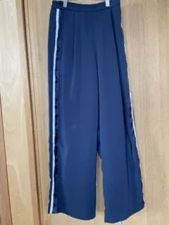 AZUL ネイビー ワイドパンツ サイドストライプのサムネイル