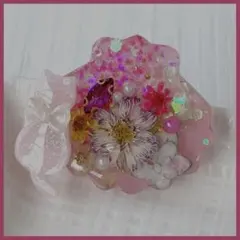 No.2775ハンドメイド　レジンヘアゴム　ドライフラワー　猫　くすみレッド No.2775ハンドメイド レジンヘアゴム ドライフラワー 猫 くすみレッド