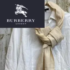 【Burberry】ホワイトマフラー