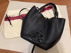 トリーバーチ　バケットバッグ