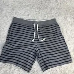 新品未使用・送料無料 アバクロ ストライプ ショートパンツ 30 白灰 アバクロ レディース ショートパンツ（レディース