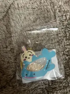 ちいかわ　シーサーのおみやげやさん　シャカシャカキーホルダー　うさぎ