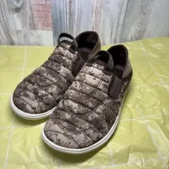 Item thumbnail for item 251327a5-5ffe-4e08-853d-f51e20f3db92