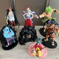 ワンピースフィギュア　ドラゴンボールフィギュア　まとめ売り