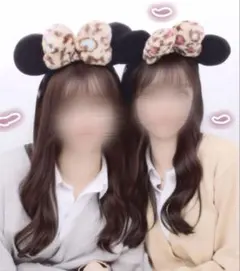 ディズニー　ミニーちゃん　ヒョウ柄　リボン　カチューシャ