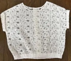 KBF 半袖ブラウス ホワイト ペイズリー刺繍のサムネイル