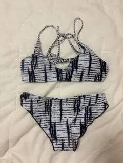 セパレート水着 ホワイト・ネイビー ストライプ