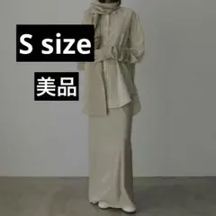 ラインベロアスカートのサムネイル