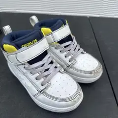 gravis キッズ スニーカー ハイカット ホワイト　17cmのサムネイル