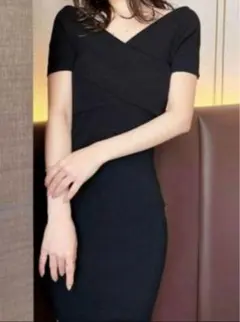 RESEXXYフロントクロスニットワンピース