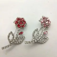 花形ブローチ 赤とピンクのストーン　ハンドメイド日本製