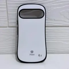 iFace First Class Pixel 9/9 Pro ケース 白