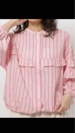 フリル付きストライプシャツ五分袖　ニコアンド