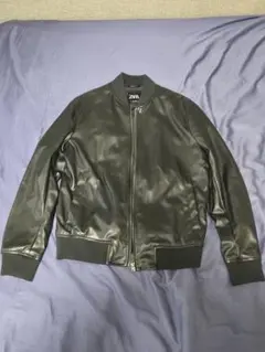 ZARA　ブラックフェイクレザージャケット