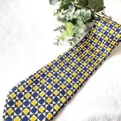 Item thumbnail for item e520c6fa-f3b1-4ecc-8980-5b9f394f4f53