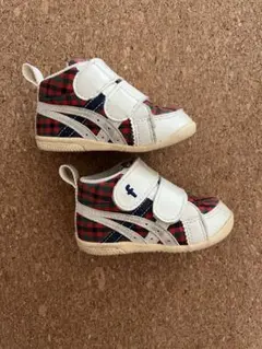 メル！familiar スニーカー　靴　18.5センチ　新品未使用 2025年最新】familiar 子供用スニーカーの人気アイテム - メルカリ