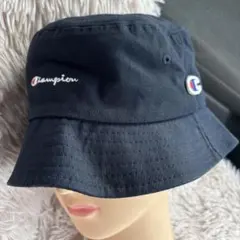 Championバケットハットネイビー57から59センチ刺繍ロゴ￼折り収納￼便利