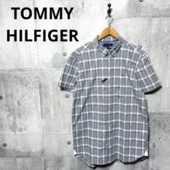 未使用タグ付き TOMMY HILFIGER 半袖チェックボタンダウンシャツのサムネイル