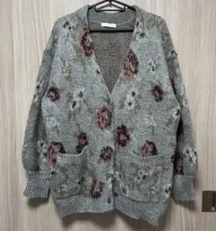 JEANASIS ジーナシス フラワーラメフェザーVカーディガン 花柄