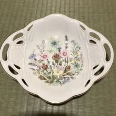 オールドアラビア 持ち手付き プレート 鳥柄 ゴールドライン - メルカリ