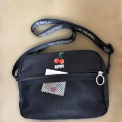 repipi armario ショルダーバッグ チェリー柄のサムネイル