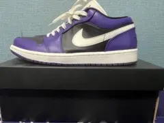 ナイキエアジョーダン1ロー　コートパープル