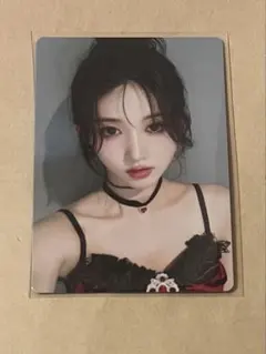 IVE トレカ ガウル 1点 東京ドーム 限定 トレカスタンド 特典