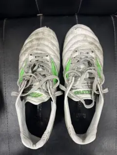 Mizuno Morelia ホワイト/グリーン スパイク - メルカリ