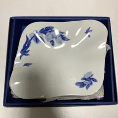 深川製磁 花柄皿 10枚セット 季節商品 | 有田焼 深川製磁｜公式オンラインストア