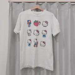 ユニクロ サンリオ Tシャツ