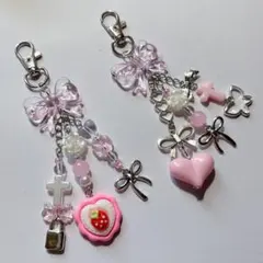 ビーズキーホルダー ピンク コレクトブック