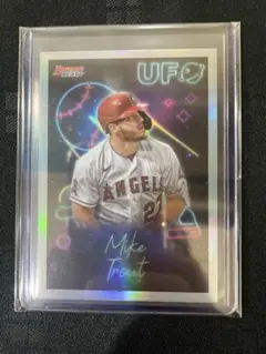 入手難！Ronald Acuña Jr. UFO アクーニャ ブレーブス 盗塁王 - メルカリ