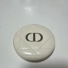 Dior スキンフォーエヴァークチュールルミナイザー003ライラックマニア