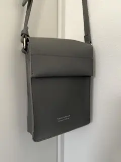 Item thumbnail for item f0640ec6-c6d7-4dda-920d-2fef23300a3a