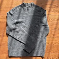 UNIQLOＵハイネック 長袖ニット セーター グレー