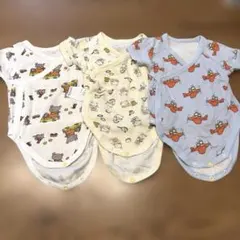 ユニクロ　ベビーロンパース　60