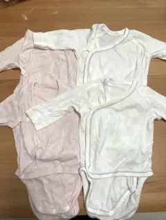 ベビー UNIQLO 長袖肌着 60サイズ