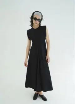 CLANE SQUARE SLEEVE ONEPIECE