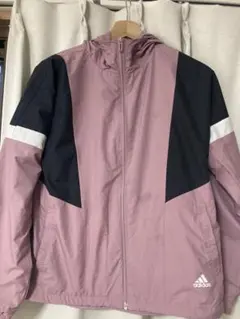 【値下げしました】adidas ウィンドブレーカー