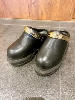 Item thumbnail for item 915eb8a5-3153-4f1c-bca0-7a443b3281bd