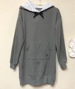 シークレットハニー　フード付ロングトレーナーワンピース　M グレー　used難有