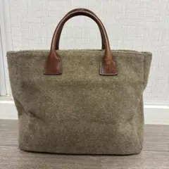 Item thumbnail for item c8f61a13-44af-4952-8728-2d788e3e90a4