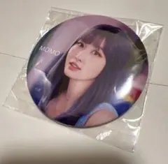 TWICE celebrate モモ 缶バッジ　未開封