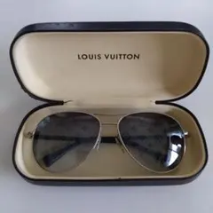 Item thumbnail for item e38e1ee7-0459-4cec-9db9-53dc64a6a7cb