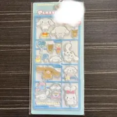 サンリオ　プラスチックモデル風シール　シナモン　シナモロール